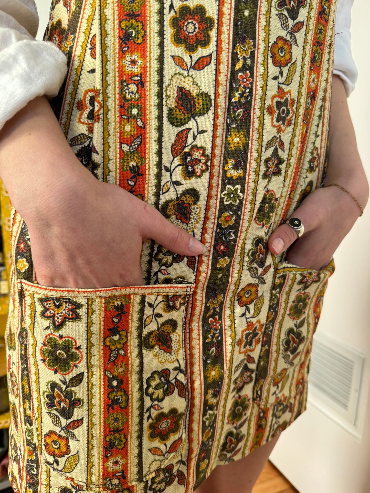 70s Boat Neck Dress with ✨Pockets ✨